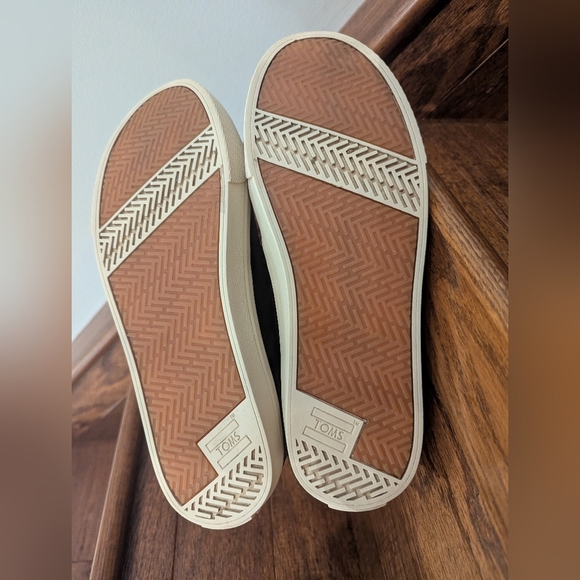 TOMS Alpine Winter Boots In Black, womens Size 7 - Picture 6 of 12